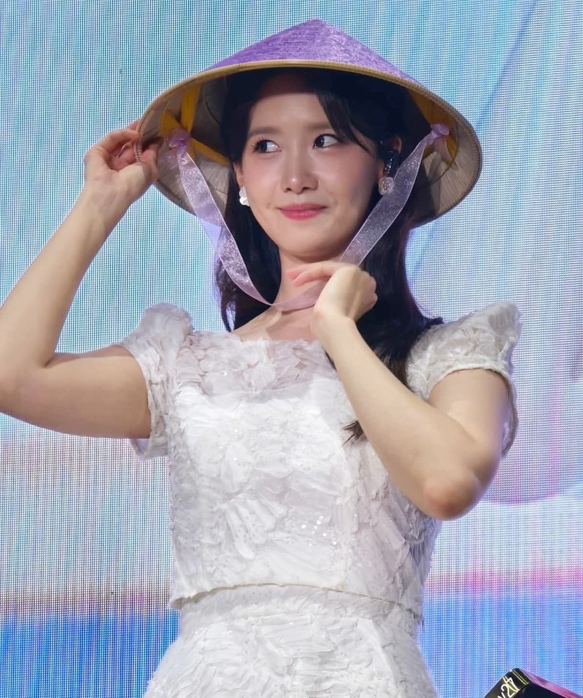 Yoona xuất hiện tại Việt Nam hồi tháng 10.