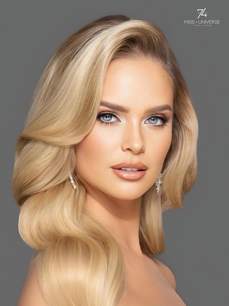 Hương Giang có lượng fan lớn nhất Miss Universe 2025 - 6