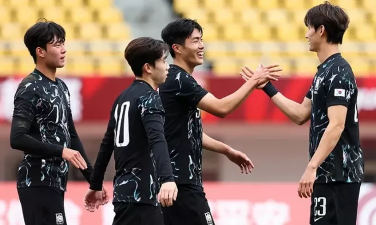 U-22 Hàn Quốc thắng trận đấu cuối để lên ngôi vô địch Panda Cup 2025. Ảnh: CCT.