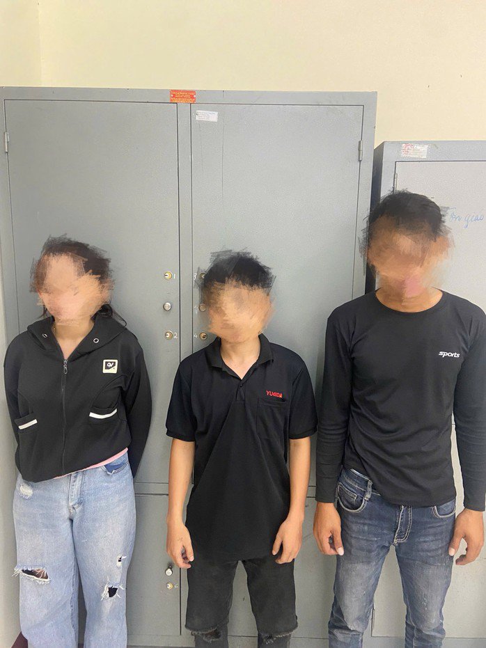 Các đối tượng bị mời lên công an làm việc