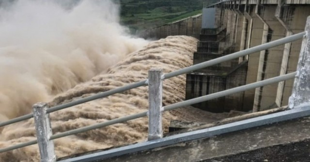 Thủy điện Sông Ba Hạ xả 16.100m3/s, lớn nhất từ...