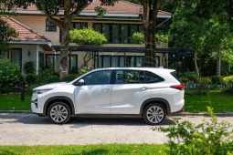 Những xe hybrid được người dùng Việt ưu tiên lựa chọn