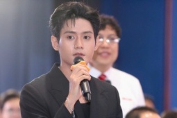 Diễn viên Đình Khang - phim "Mưa đỏ" - chưa liên lạc được với gia đình giữa mưa lũ ở Gia Lai