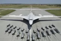 Thế giới - Nga phóng 40 tên lửa hành trình Kh-101 về phía Ukraine