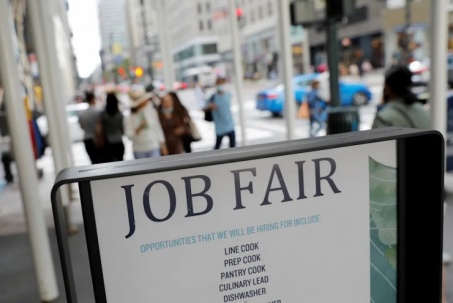 Làn sóng thất nghiệp tại Mỹ dâng cao nhất trong nhiều năm: Thị trường lao động đang chao đảo