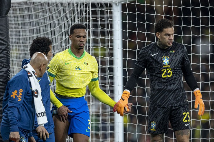 Kịch bản tồi tệ nhất Gabriel Magalhaes có thể phải ngồi ngoài tới 2 tháng