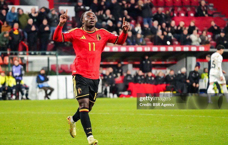 Doku tỏa sáng với cú đúp và 1 kiến tạo