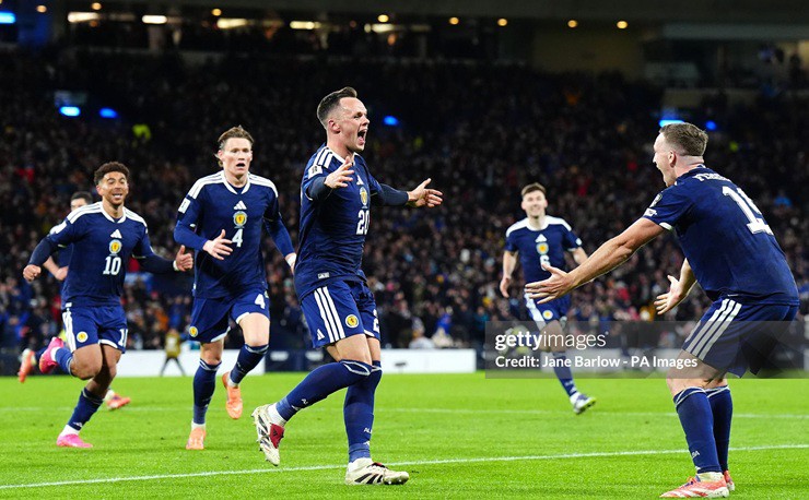 Scotland giành vé dự World Cup sau 27 năm chờ đợi