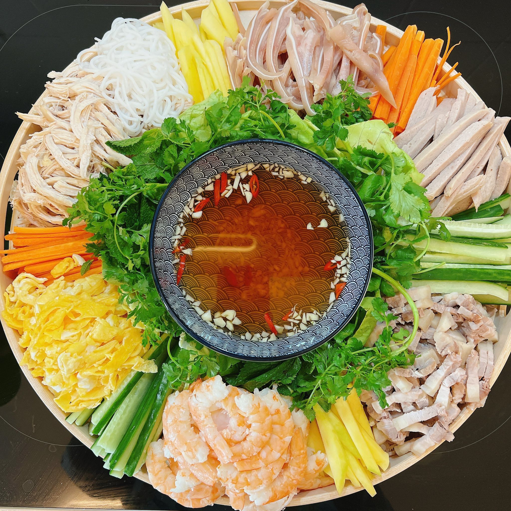 Món cuốn thập cẩm