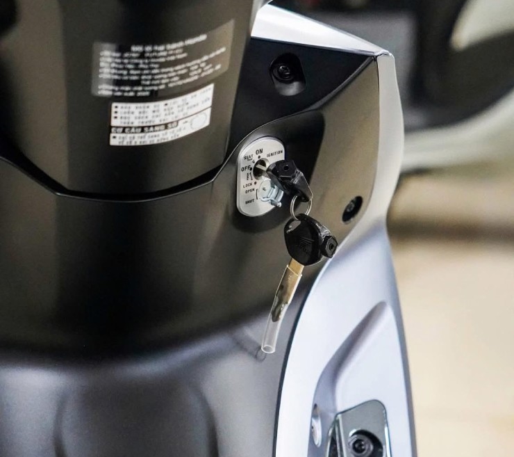 Giá xe số cao cấp Honda Future 125 FI mới nhất, chênh nóng tiền triệu - 8