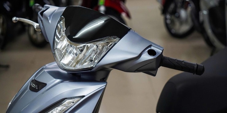 Giá xe số cao cấp Honda Future 125 FI mới nhất, chênh nóng tiền triệu - 6