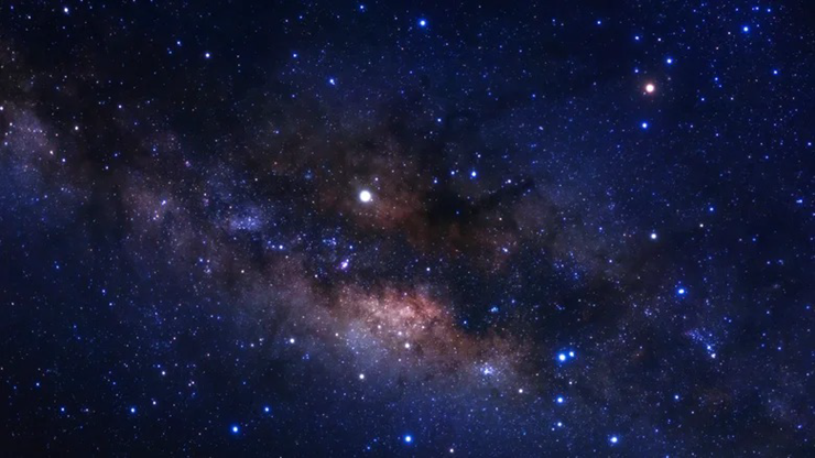 Trung tâm Dải Ngân hà (Milky Way) có mùi sơn móng tay.