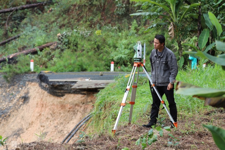 Hiện trạng đèo Mimosa bị xé toạc, chia cắt giao thông - 8