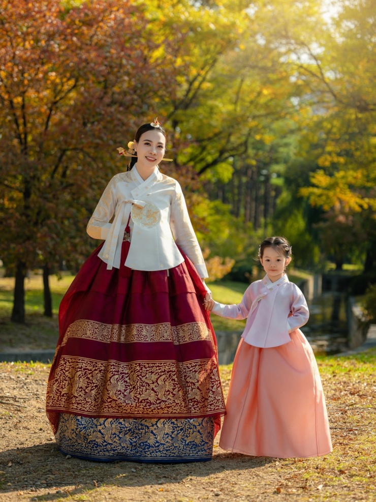 Sao Việt check in mùa lá vàng lá đỏ Hàn Quốc - 2