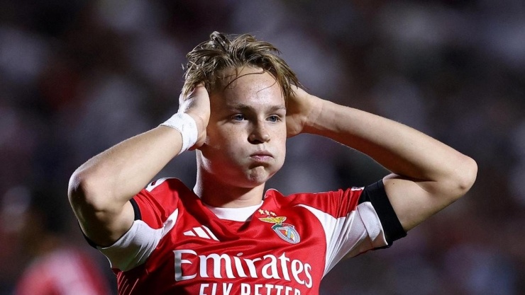 Andreas Schjelderup đã ra sân 9 trận và ghi 1 bàn cho Benfica ở mùa này