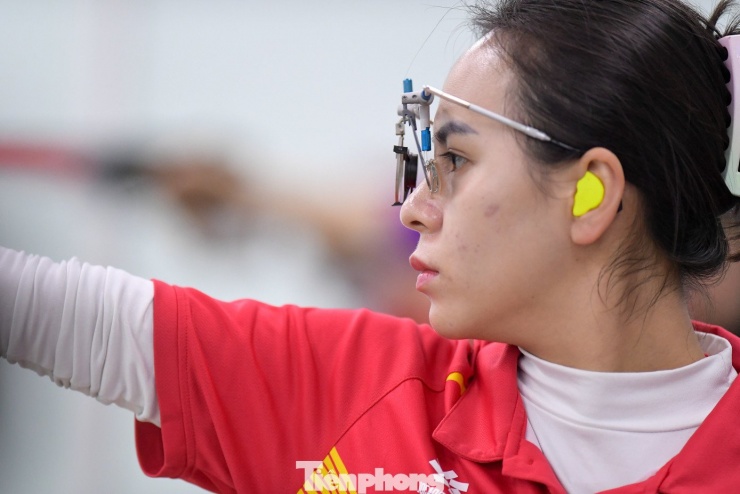 Trịnh Thu Vinh là một niềm hy vọng
khác. Ở Olympic 2024, Thu Vinh trở thành xạ thủ đầu tiên của Việt
Nam sau Hoàng Xuân Vinh lọt vào chung kết tại một kỳ Thế vận
hội.