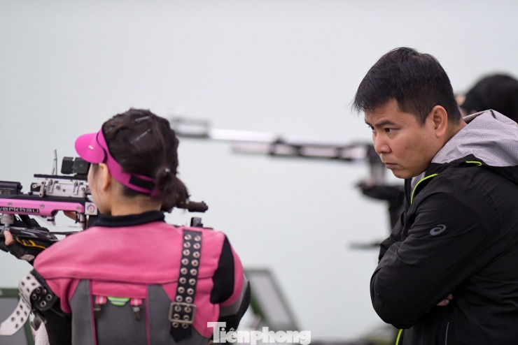 Theo kế hoạch, tổ súng ngắn nam nữ
của đội tuyển bắn súng Việt Nam sẽ đi Hàn Quốc tập huấn từ ngày
22/11 đến 2/12, trong khi tổ súng trường, đĩa bay nam nữ sẽ tập
huấn tại Thái Lan từ ngày 30/11.