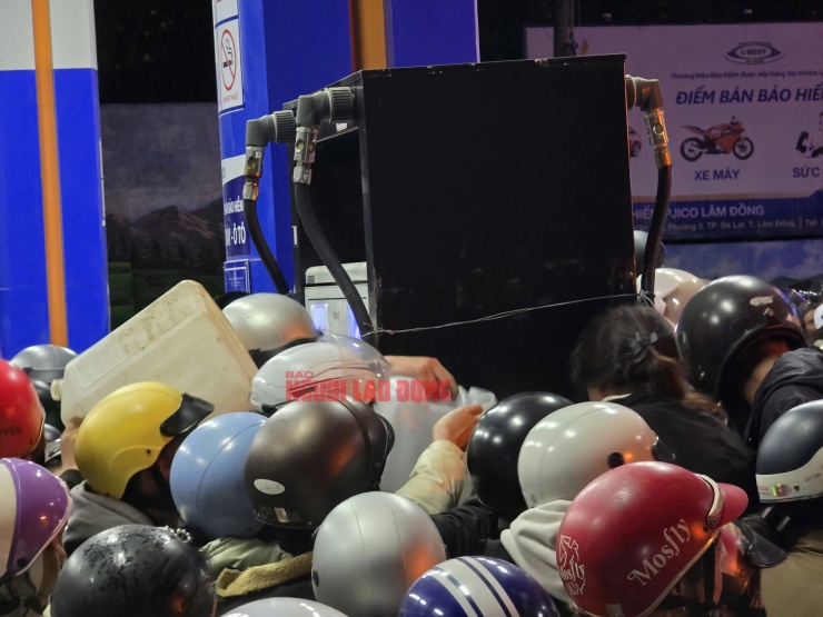 Cây xăng số 6 đường Phù Đổng Thiên Vương, phường Lâm Viên - Đà Lạt