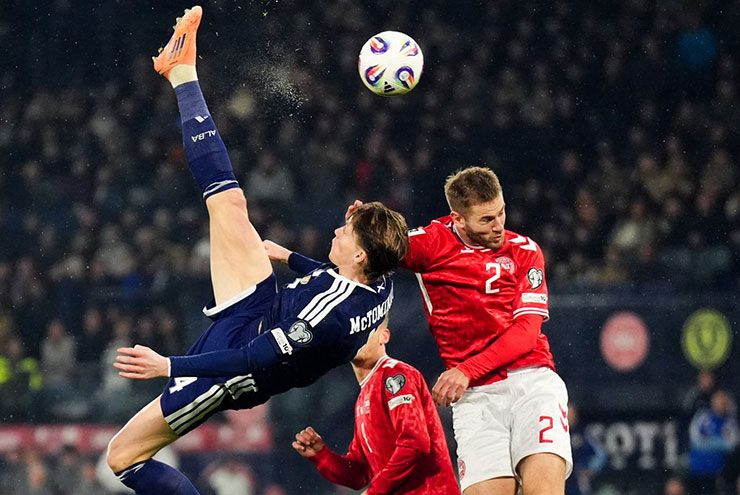 Năm “vàng” 2025 của McTominay: Giải mã màn hồi sinh ngoạn mục, ai là người hùng?