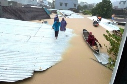 Tin tức trong ngày - Lũ trên 2 sông ở Đắk Lắk và Khánh Hòa vượt lịch sử 1993 và 1986, bao giờ miền Trung mới giảm mưa?