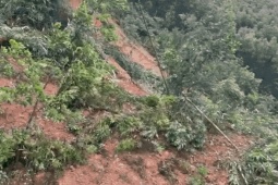 Tin tức trong ngày - Ngập lụt Khánh Hòa, Đắk Lắk, Gia Lai: Đề xuất Bộ Quốc phòng sẵn sàng trực thăng ứng cứu