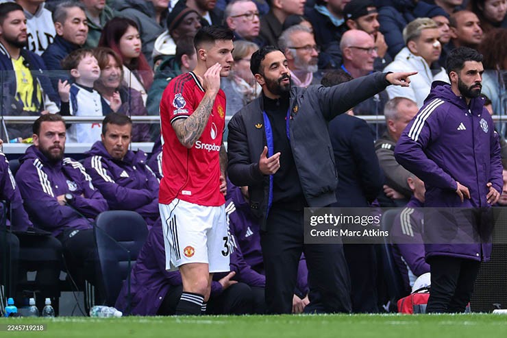 HLV Amorim thừa nhận đội bóng của ông còn nhiều khiếm khuyết