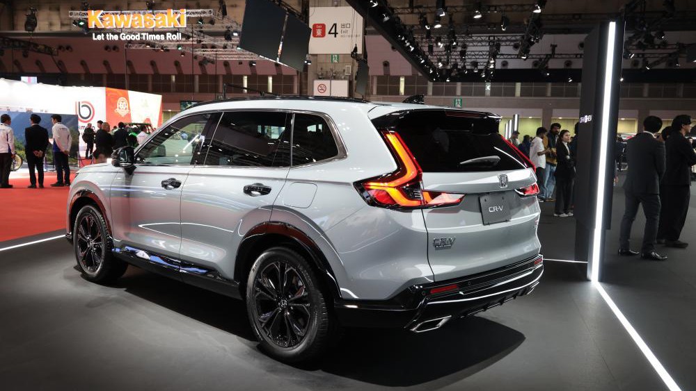 Mẫu xe Honda CR-V e:HEV tại thị trường Thái Lan.