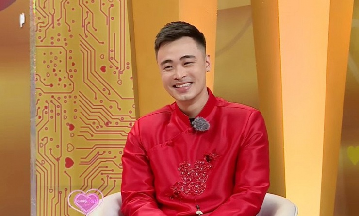 Thắng để ý Diệp từ khi cô còn là học sinh cấp 2. Ảnh cắt từ clip 