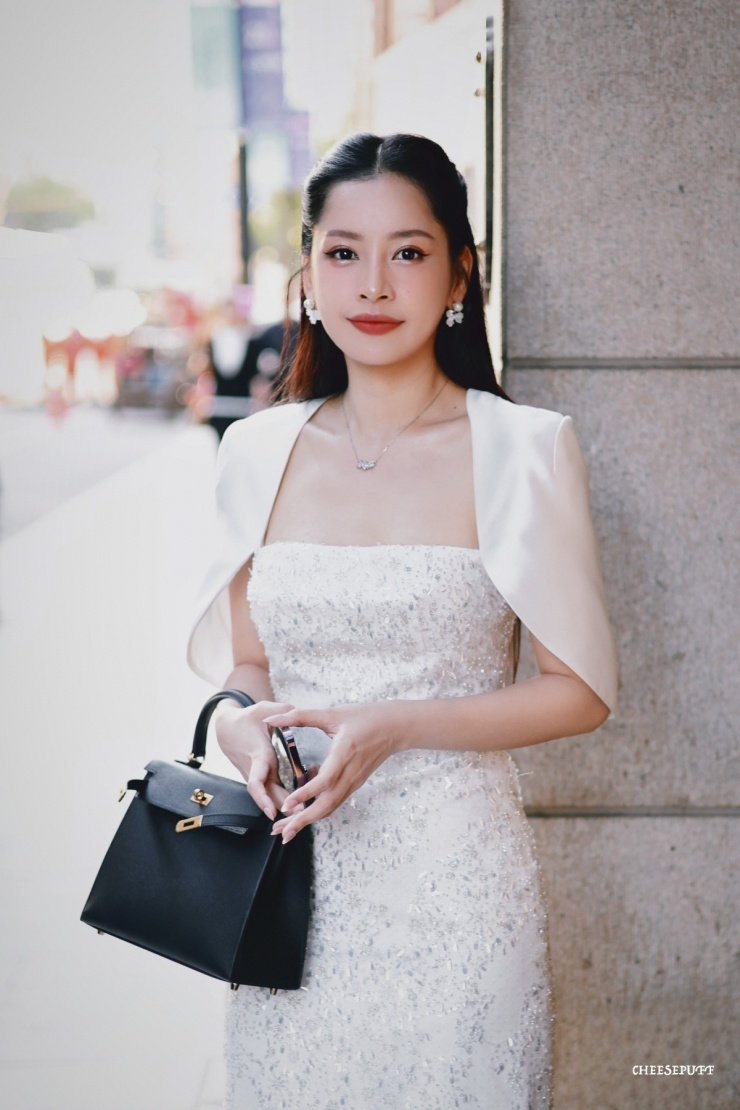 Chi Pu xách túi hơn 600 triệu đồng khi đi cổ vũ Hương Giang - 5