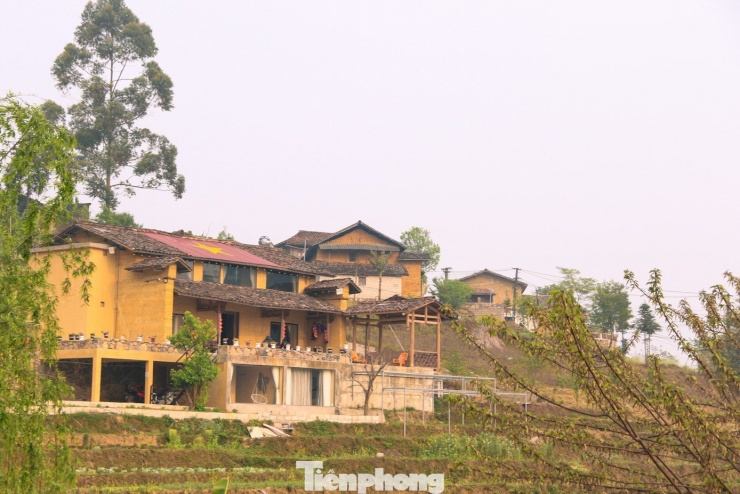 Một góc làng du lịch Lô Lô Chải, xã Lũng Cú. Ảnh: Phùng Linh.