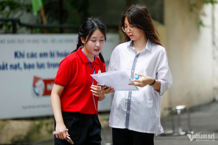 Thí sinh dự thi lớp 10 ở Hà Nội năm 2025. Ảnh: Phạm Hải.