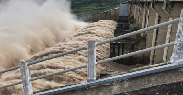 Xả lũ lịch sử 16.100 m3/s: Tổng Giám đốc công t...