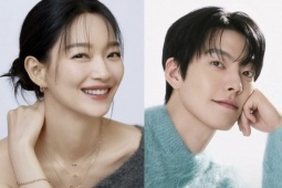 Mỹ nhân Shin Min-ah và Kim Woo-bin phủ nhận "cưới chạy bầu"