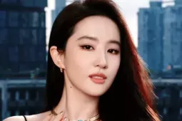 Người tình bí ẩn của Lưu Diệc Phi