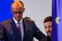 Thủ tướng Đức xác nhận sẽ cung cấp vũ khí tầm xa cho Ukraine