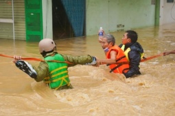 Bản đồ hỗ trợ người dân vùng lũ gửi tọa độ để xin nhận cứu trợ