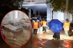 Xuyên đêm cứu người trong bệnh viện ngập sâu ở Diên Khánh