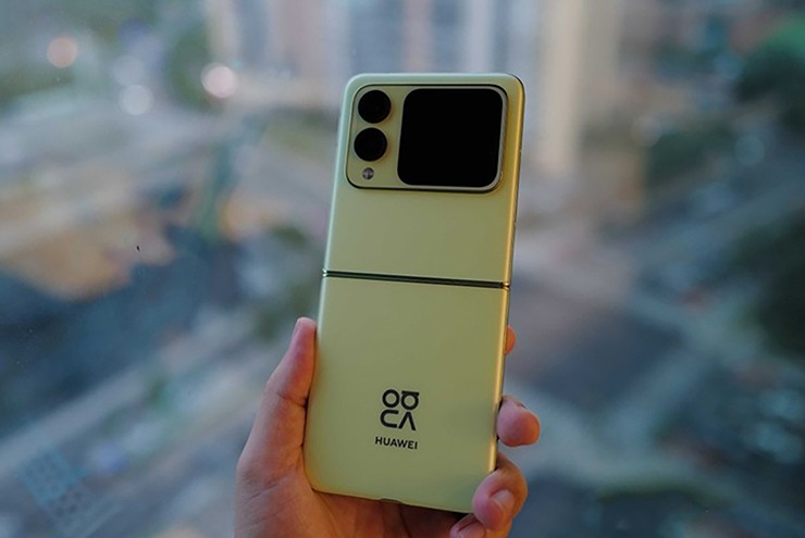 Do nhiều yếu tố, smartphone gập vẫn quanh đi quẩn lại một kiểu thiết kế.