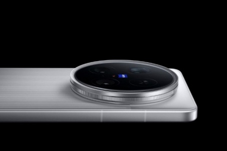 Vivo X300 Ultra sẽ có cảm biến camera góc siêu rộng cực lớn