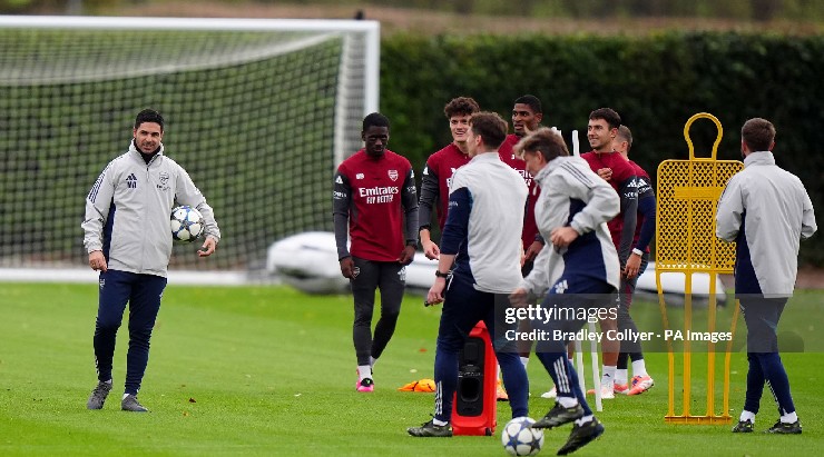 “Thiên thời” không ủng hộ “Pháo thủ”