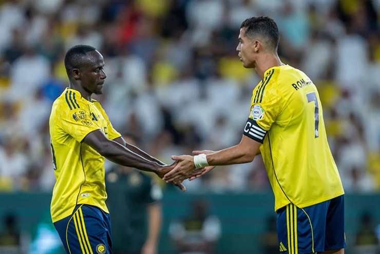Mane đang sát cánh cùng&nbsp;Cristiano Ronaldo&nbsp;tại Al Nassr