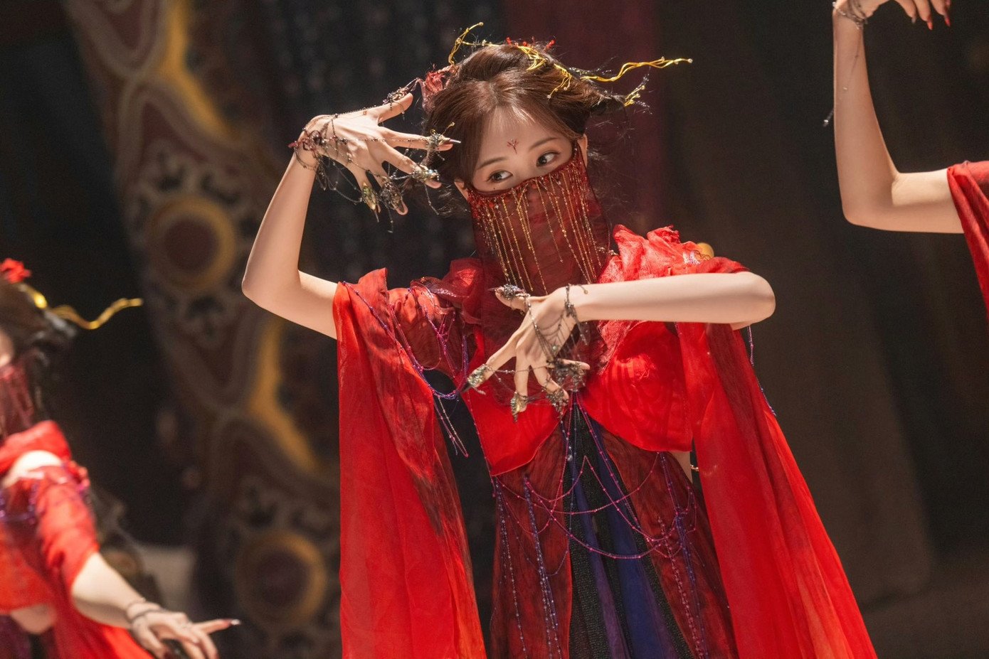 Công thức làm phim cổ trang rập khuôn, nhiều cảnh quay giống hệt nhau trong các bộ phim.