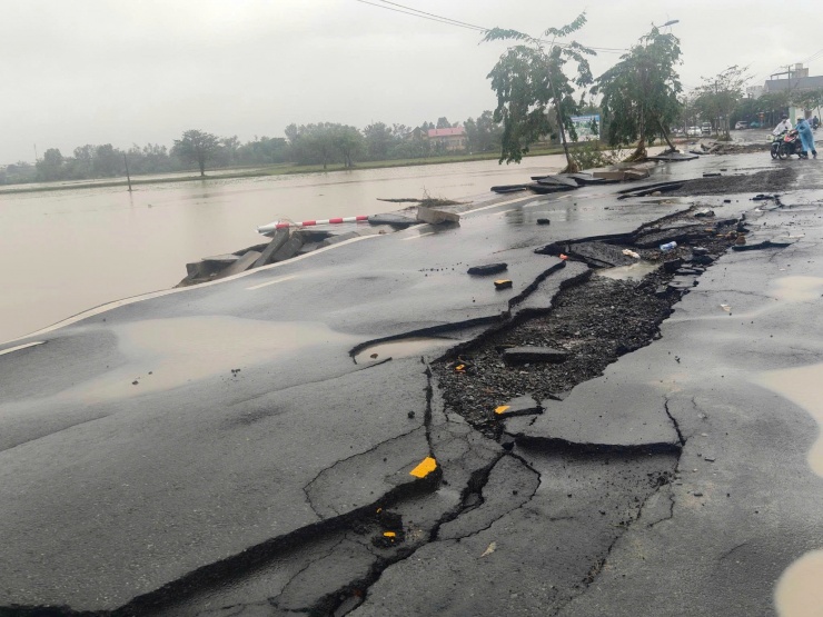 Tan hoang vùng rốn lũ Đăk Lăk - 4