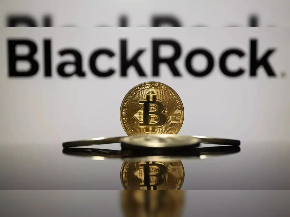 Bitcoin giảm không phanh, nhà đầu tư ồ ạt rút tiền kỷ lục - 1