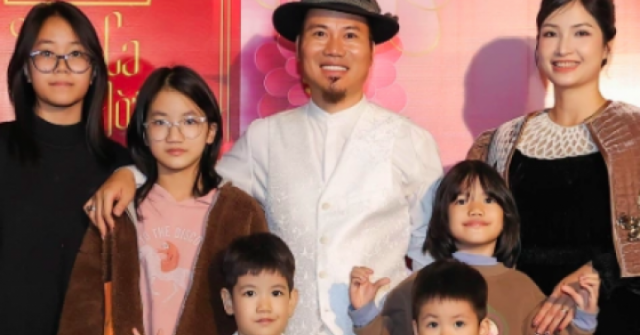 Cận cảnh căn nhà bạc tỷ của nghệ sĩ Vượng Râu v...