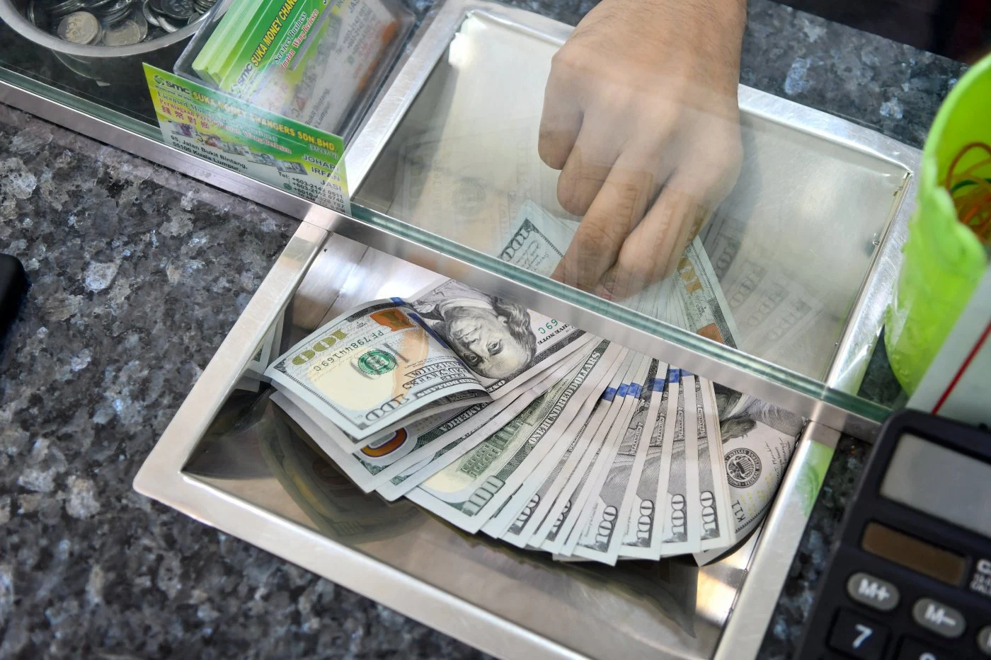 Đồng USD hồi sinh sau cơn hoảng loạn phòng ngừa rủi ro - 1