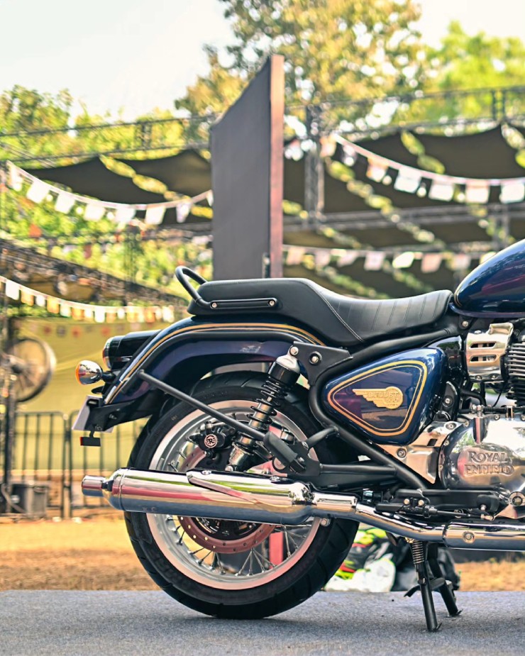Ngắm xế nổ Royal Enfield Bullet 650 đẹp miên man đến từng chi tiết - 4
