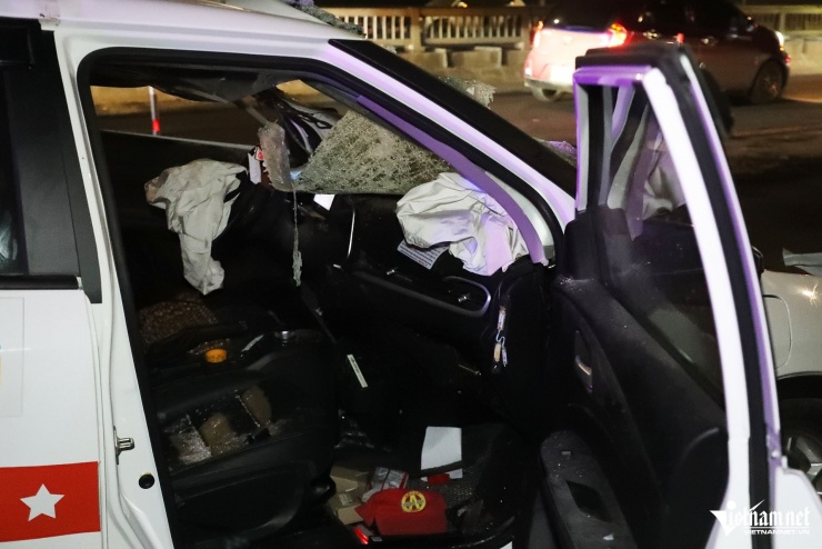 Hà Nội: Hiện trường vụ ô tô tải đâm hàng loạt xe tại vành đai 3 trên cao - 6