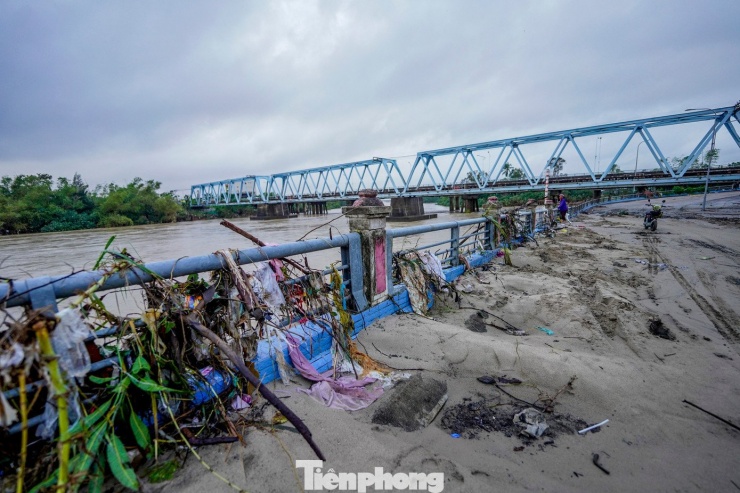 Bao nhiêu năm tích góp, mất hết rồi - 3