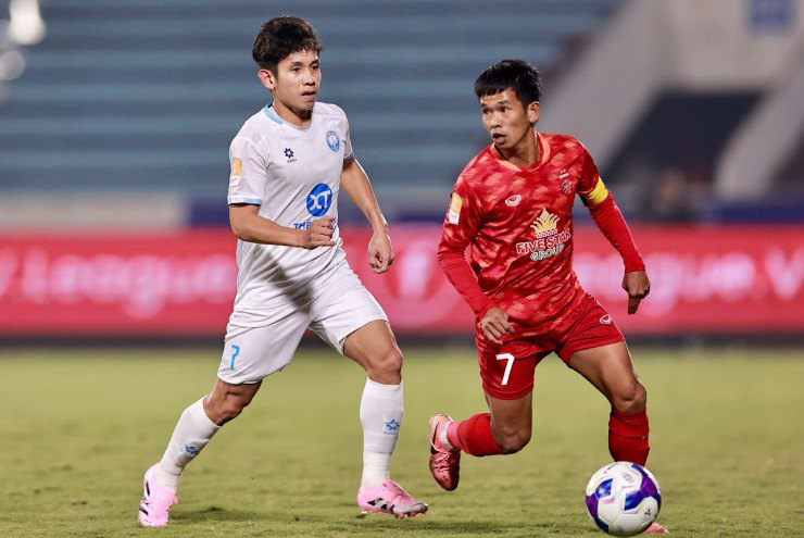 Trực tiếp bóng đá Nam Định - Long An: Lâm Ti Phông nhân đôi cách biệt (Hết giờ)